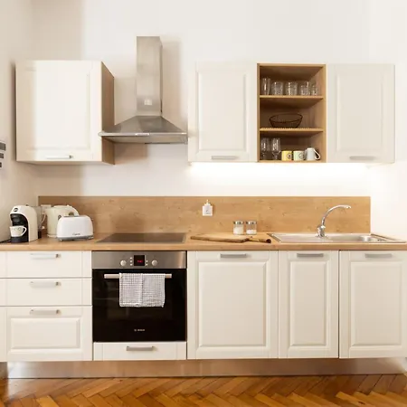 Apartman Codelli Deluxe Centre